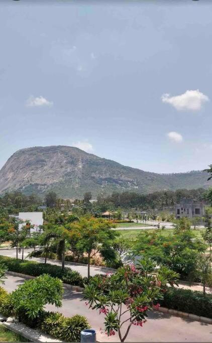 A Glass Haven , Nandi Hills Nandigunda Exterior photo